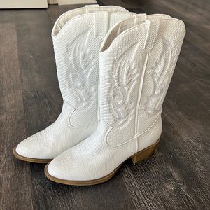 Wide Calf White Boots!